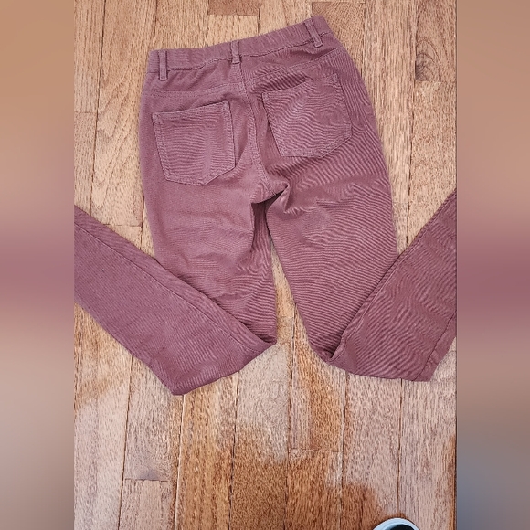 Uniqlo Jeggings - Picture 3 of 4